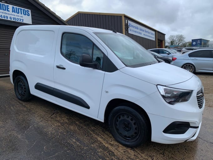 2025 Vauxhall Combo