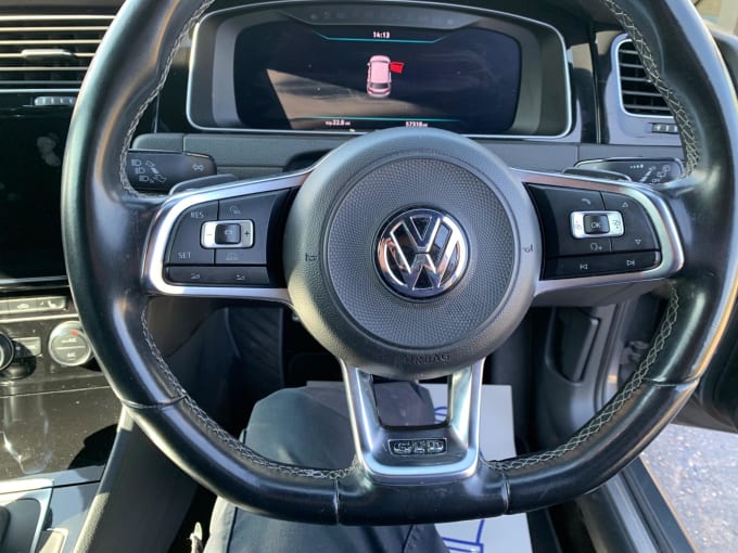 2025 Volkswagen Golf