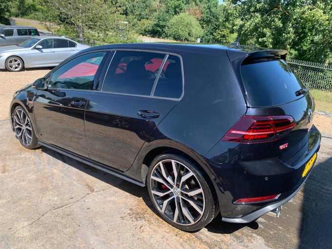 2025 Volkswagen Golf