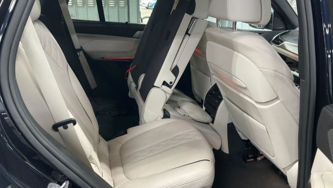 2025 BMW X5