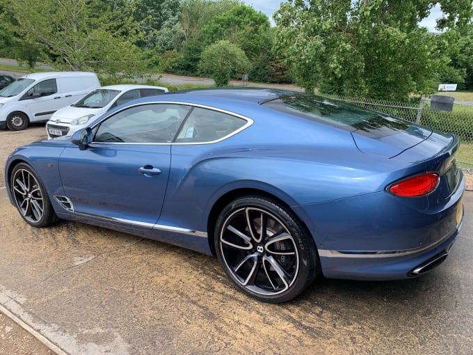 2025 Bentley Continental