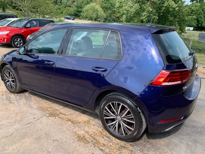 2025 Volkswagen Golf