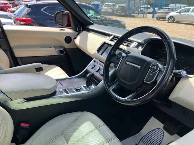 2025 Land Rover Range Rover Sport