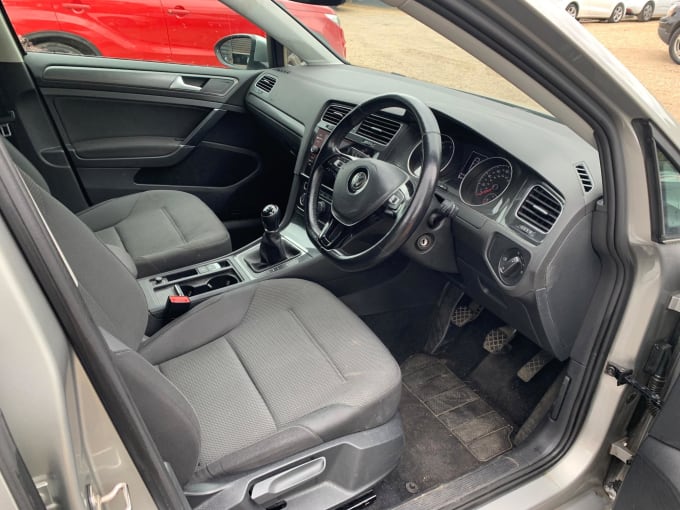 2025 Volkswagen Golf