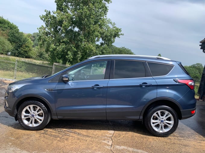 2025 Ford Kuga