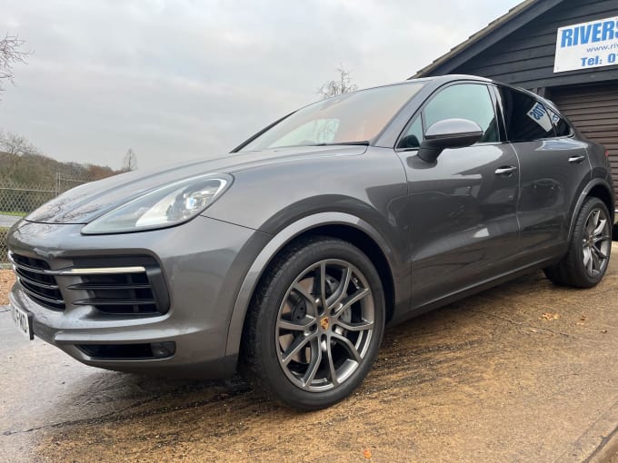 2024 Porsche Cayenne