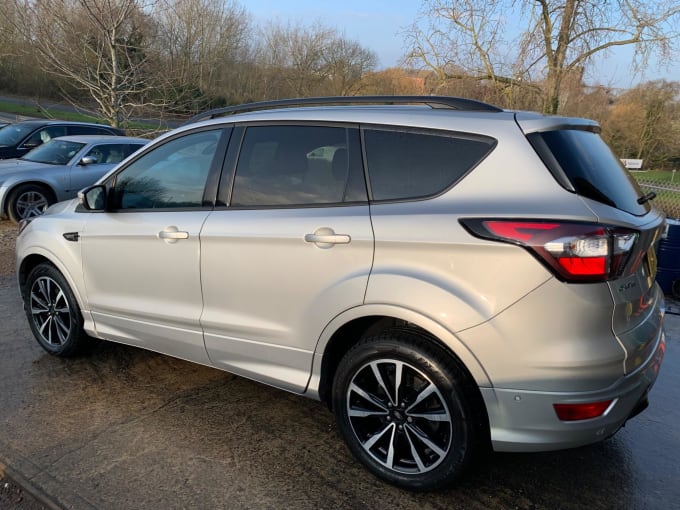 2025 Ford Kuga