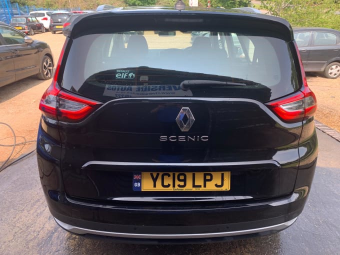 2025 Renault Grand Scenic