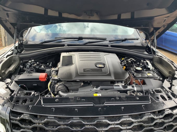 2025 Land Rover Range Rover Velar