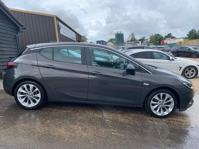 2025 Vauxhall Astra
