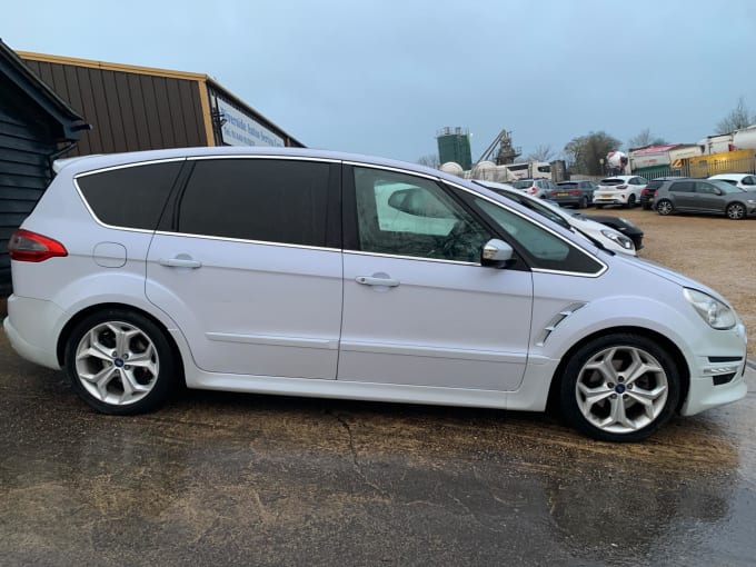 2024 Ford S-max