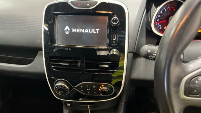 2025 Renault Clio