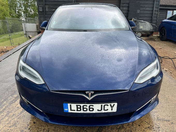 2025 Tesla Model S