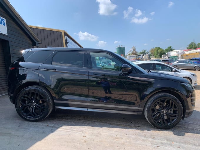 2025 Land Rover Range Rover Evoque
