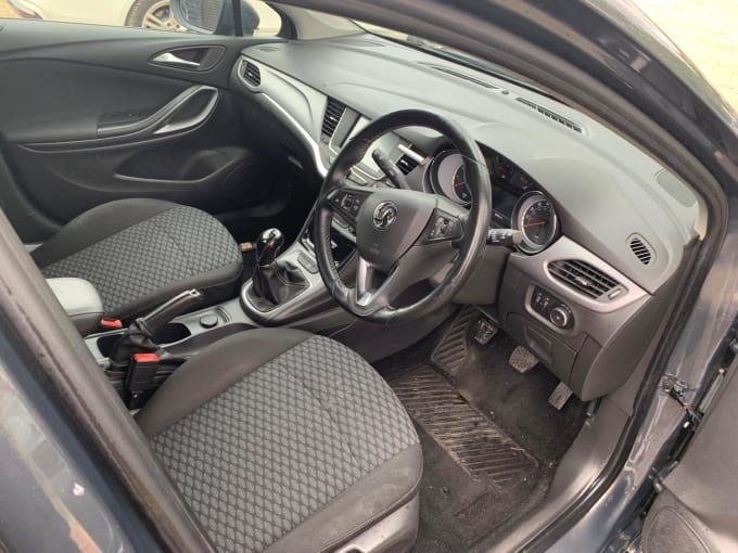 2025 Vauxhall Astra