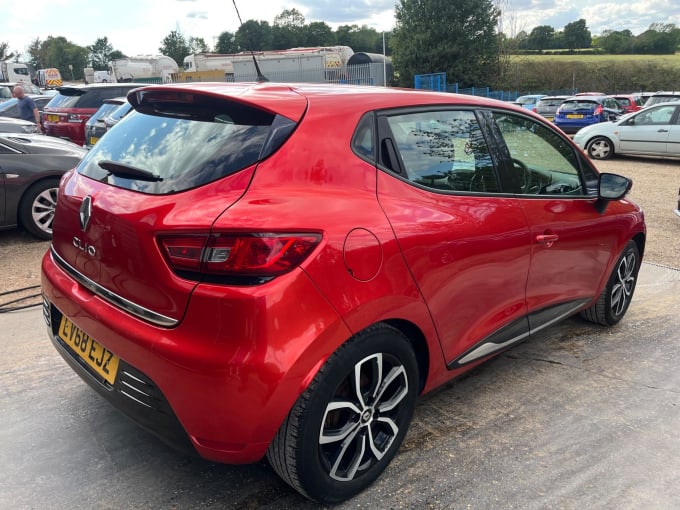 2025 Renault Clio