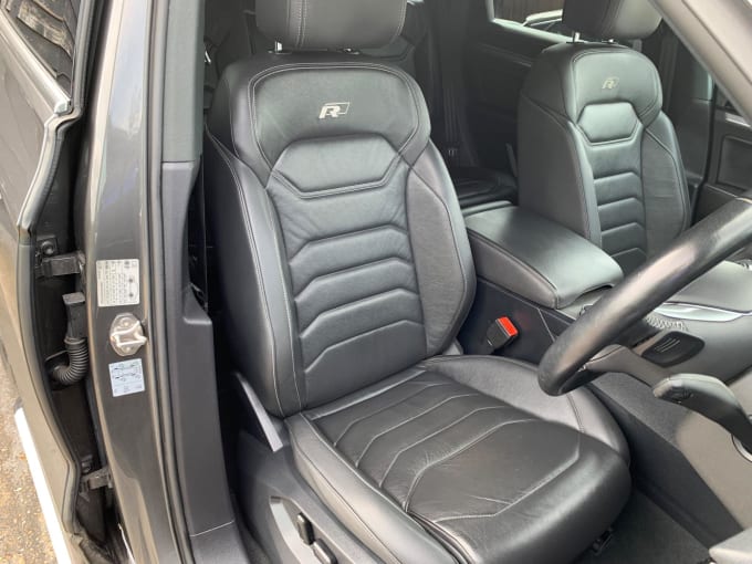 2025 Volkswagen Touareg