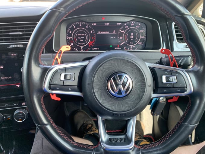 2025 Volkswagen Golf