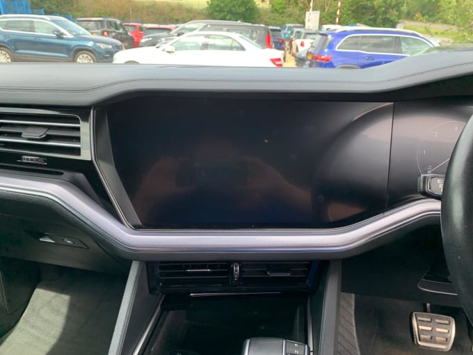 2025 Volkswagen Touareg