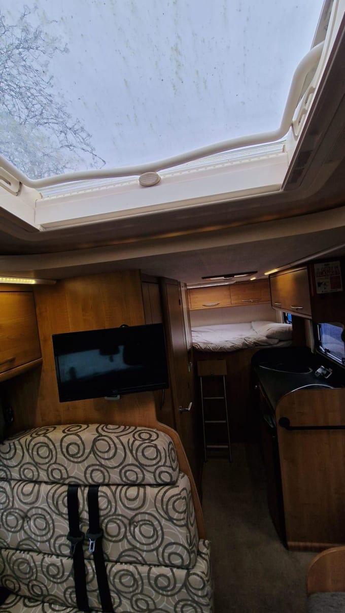 2025 Auto-trail Tribute 725