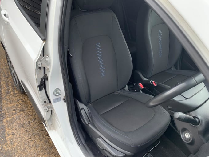 2025 Hyundai I10