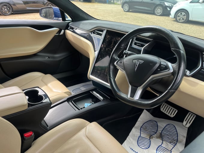 2025 Tesla Model S