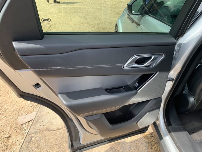2025 Land Rover Range Rover Velar