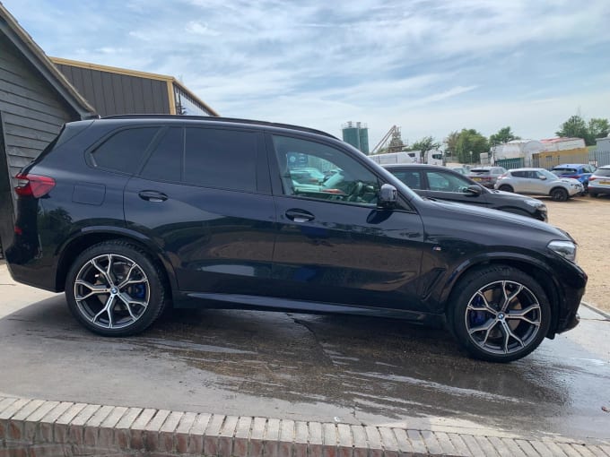 2025 BMW X5