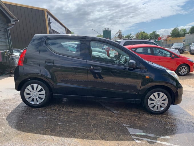 2025 Suzuki Alto