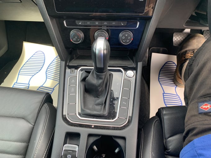 2025 Volkswagen Passat