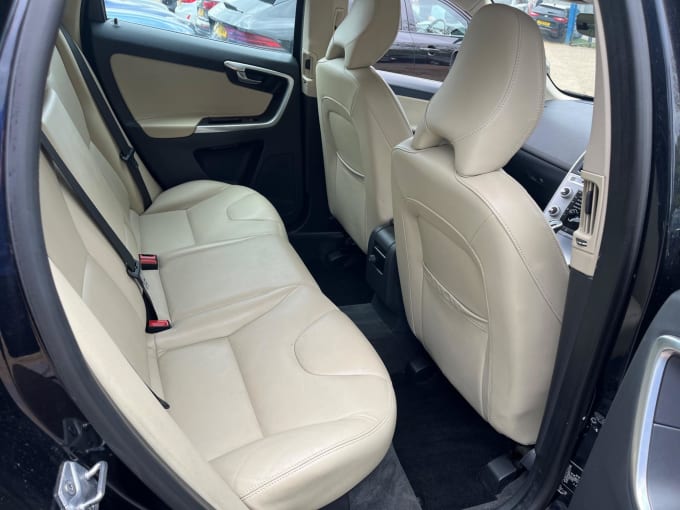 2025 Volvo Xc60