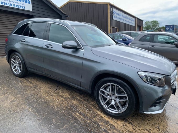 2025 Mercedes-benz Glc