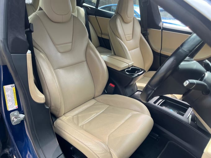 2025 Tesla Model S