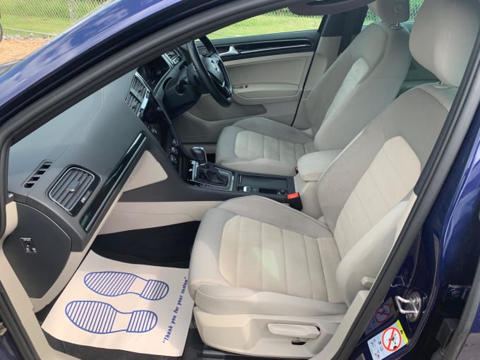 2019 Volkswagen Golf