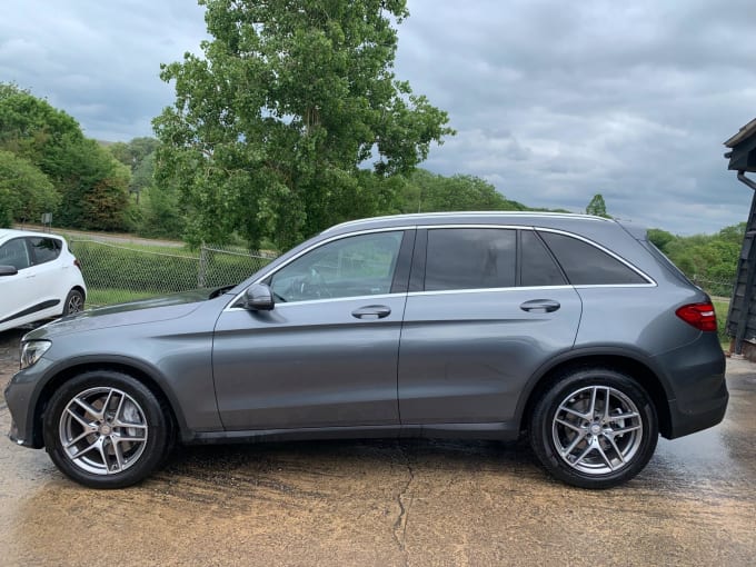 2025 Mercedes-benz Glc