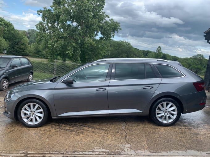 2025 Skoda Superb
