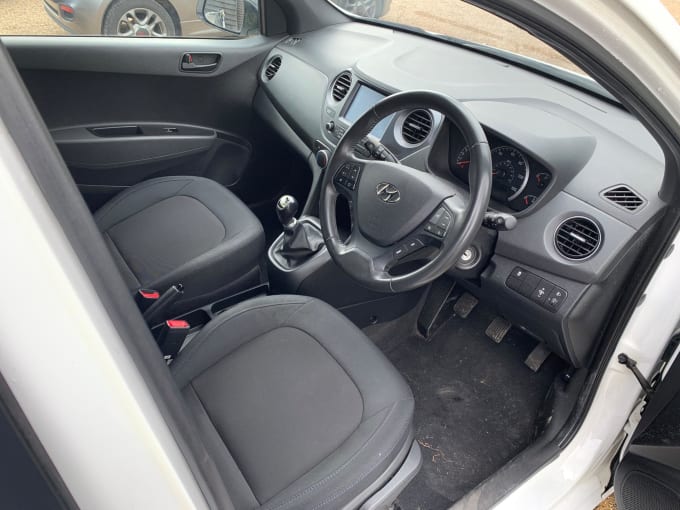 2025 Hyundai I10
