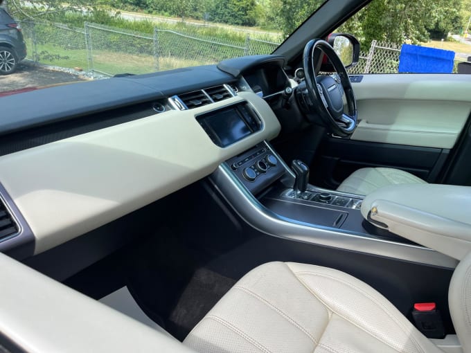2025 Land Rover Range Rover Sport