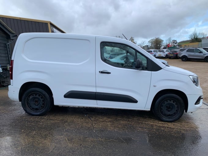 2025 Vauxhall Combo