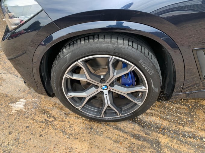 2025 BMW X5