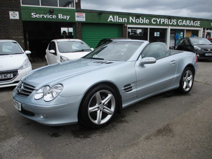 2004 Mercedes Sl