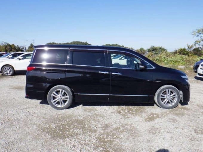 2010 Nissan Elgrand
