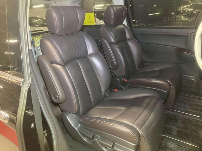 2010 Nissan Elgrand