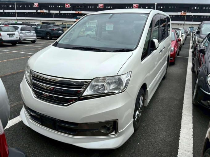 2012 Nissan Serena