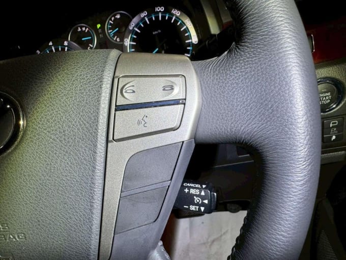 2009 Toyota Vellfire