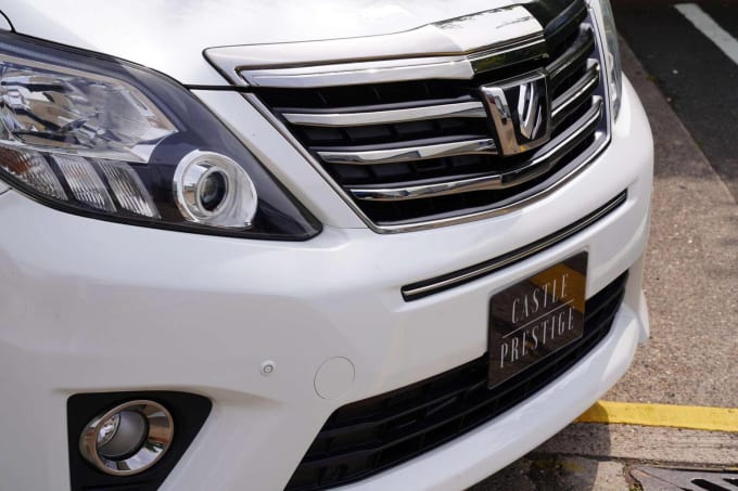 2010 Toyota Alphard