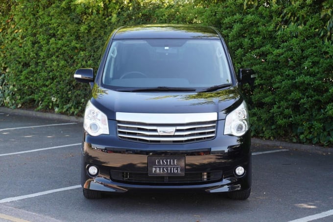 2012 Toyota Noah