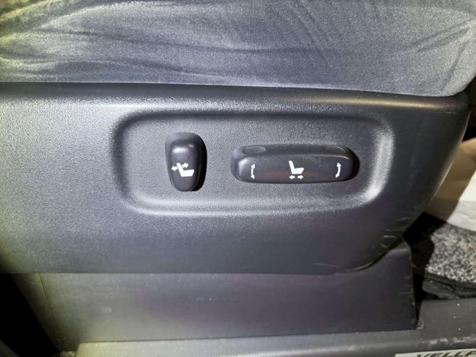 2009 Toyota Vellfire