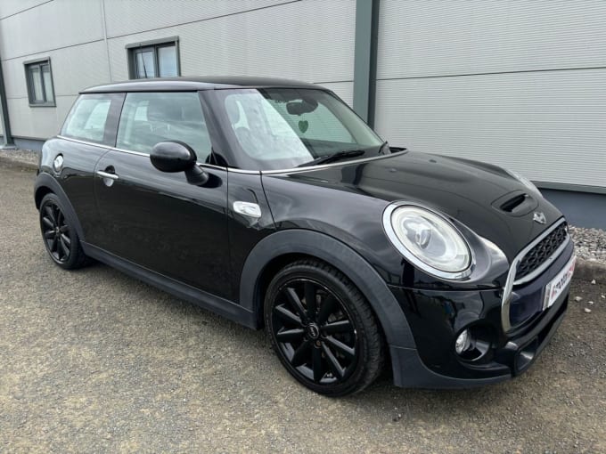 2024 Mini Hatch Cooper