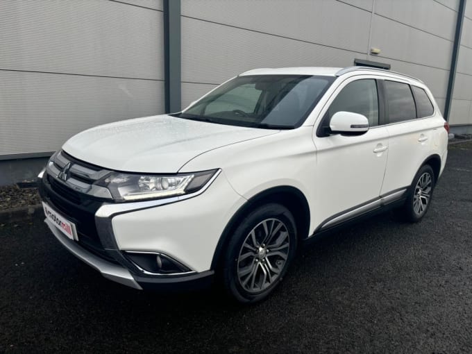 2025 Mitsubishi Outlander